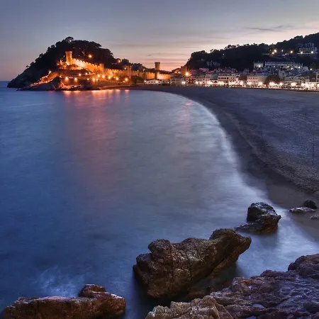 Lets Holidays Big Terrace House And 2 Parking Holiday home